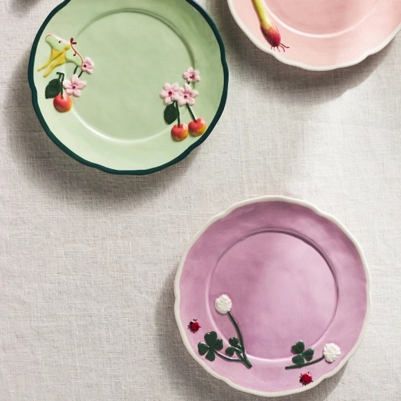 NWT Set of 4  Anthropoloigie Lilac Faye Ladybug Dessert Plates - Picture 4 of 4